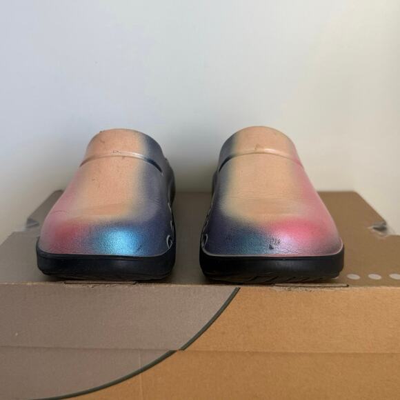 OOFOS OOCLOOG Luxe Horizon Unisex Clog Sandals- SZ Men 4- Women 6 - Picture 12 of 13